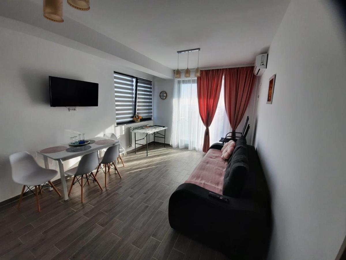 Apartament Eka-Ban Năvodari المظهر الخارجي الصورة